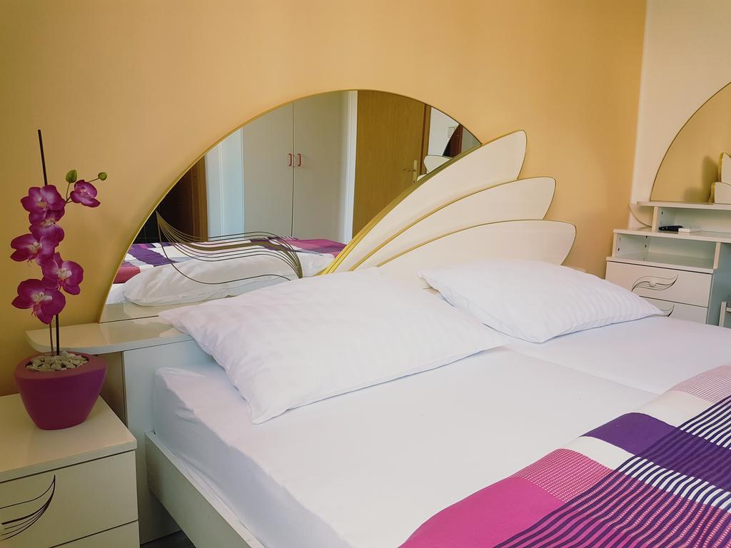 Rooms Hunter Malinska Exterior foto