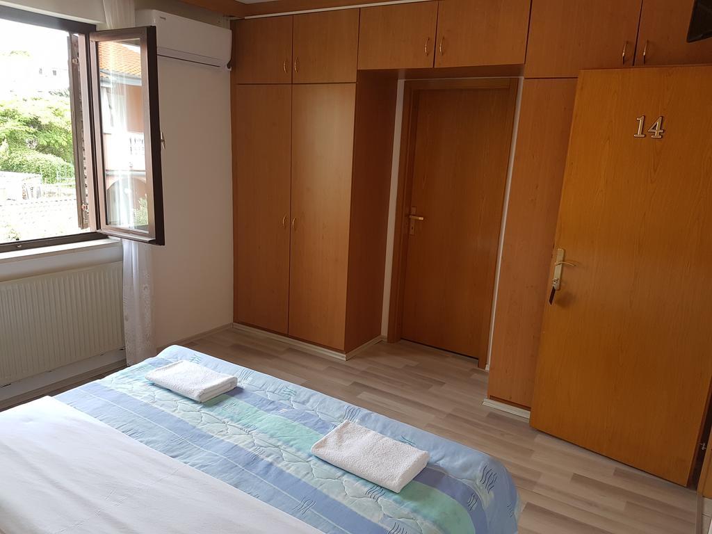 Rooms Hunter Malinska Exterior foto